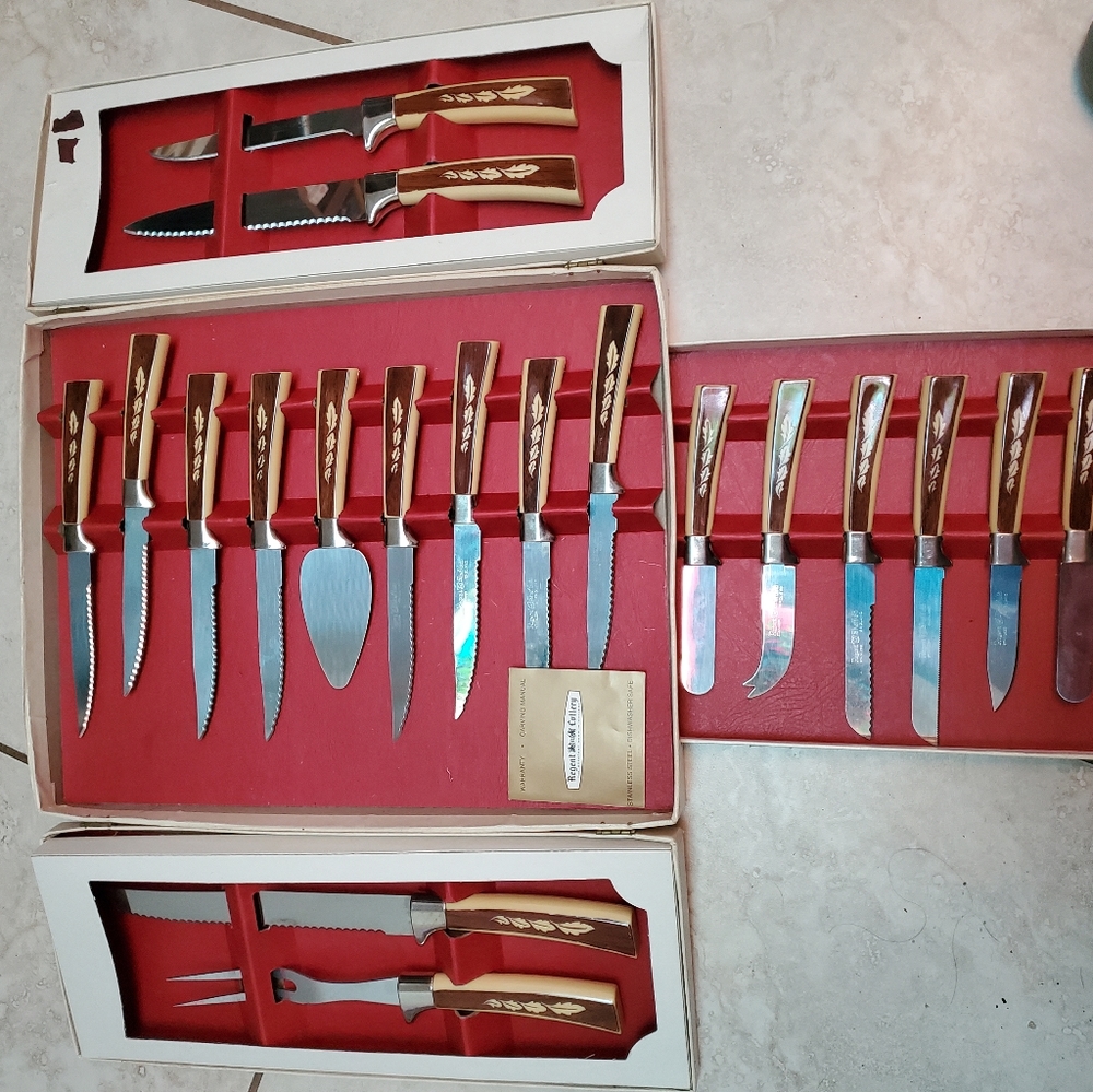 Vintage Sheffield English Cutlery 19 Piece Treasure Chest